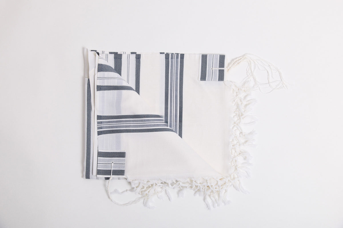 Hallel Tallit – Melange Blue – Judaica Prime