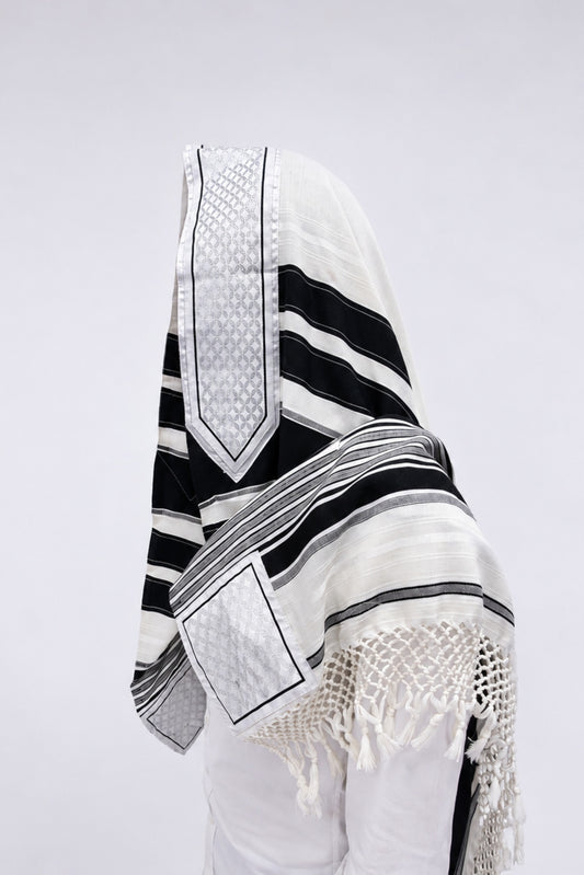 Yemenite Tallit – Silver – Judaica Prime