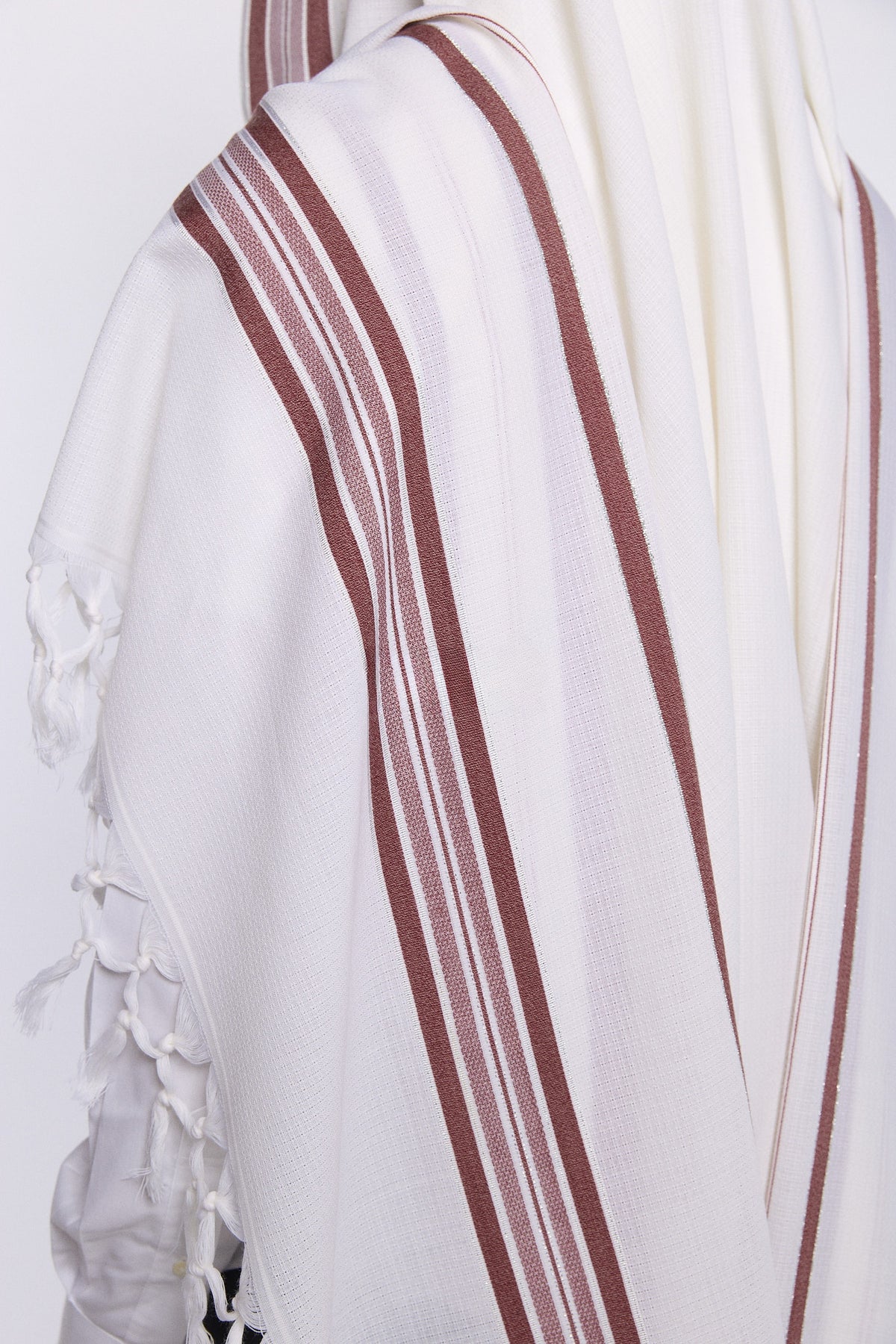 Hallel Tallit – Melange Burgundy – Judaica Prime