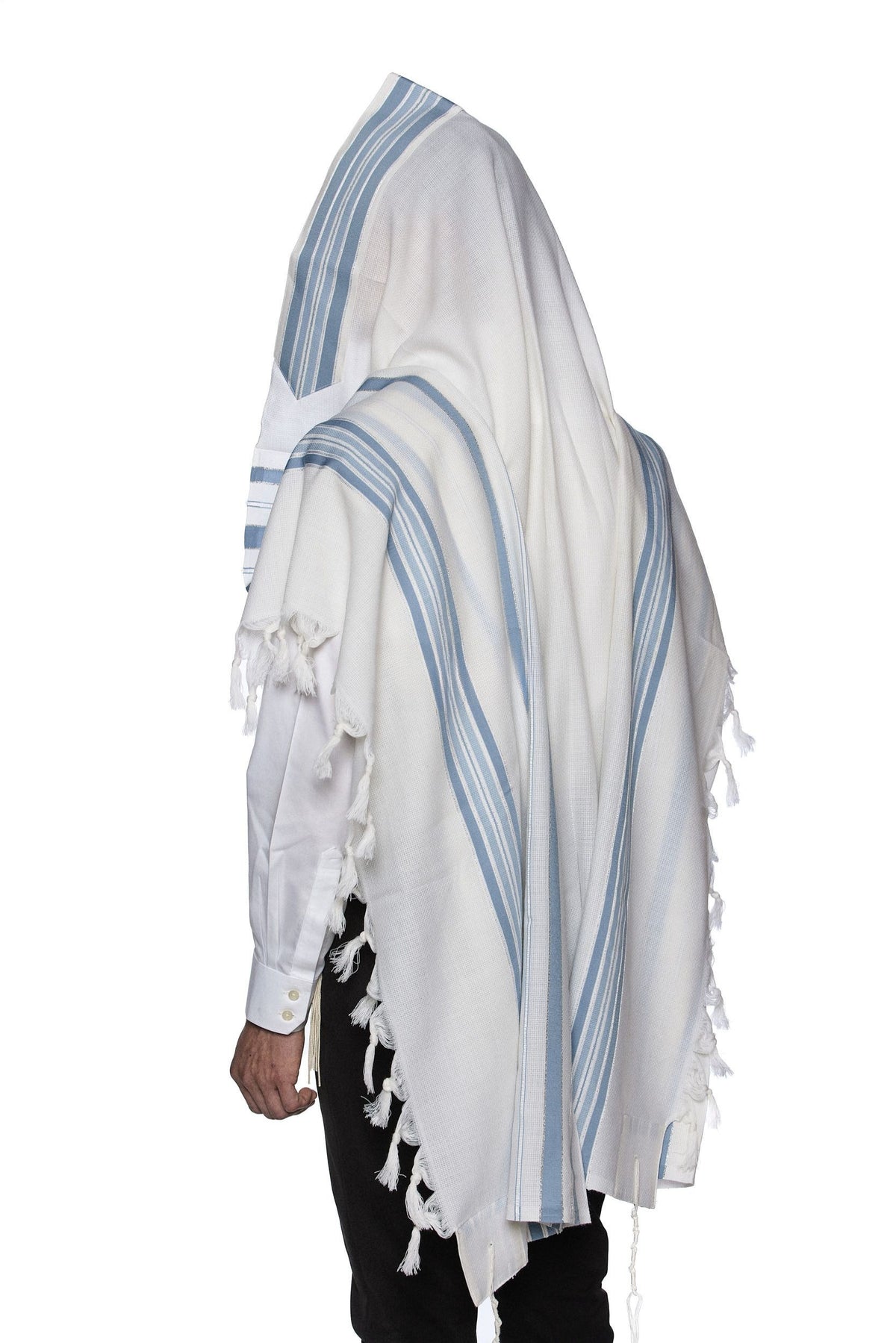 Lamenatzeach Tallit – Light Blue – Judaica Prime