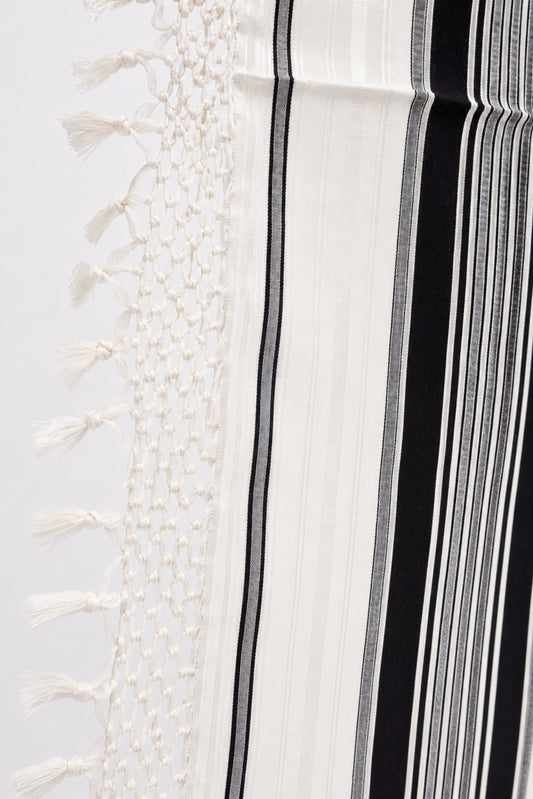 Yemenite Tallit – Silver – Judaica Prime